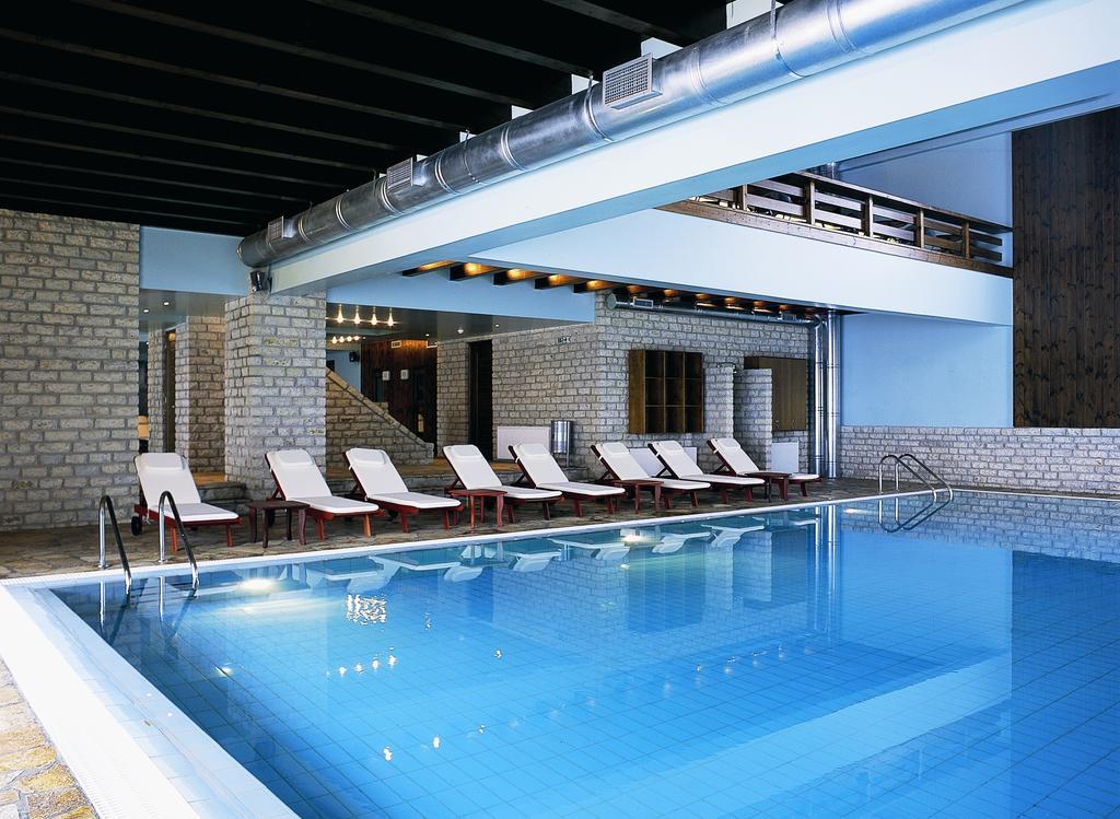 Avaris Hotel Karpenísion Eksteriør billede